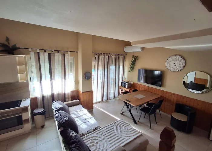 Apartament Delight Golem (Tirana)